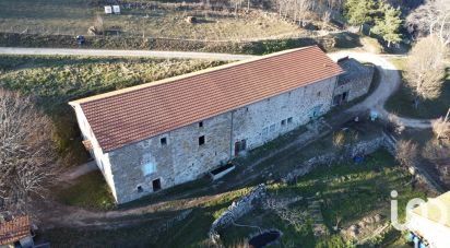 Ferme 1 pièce de 130 m² à Saint-Pierre-sur-Doux (07520)