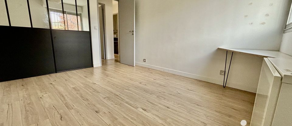 Appartement 4 pièces de 89 m² à Marseille (13008)