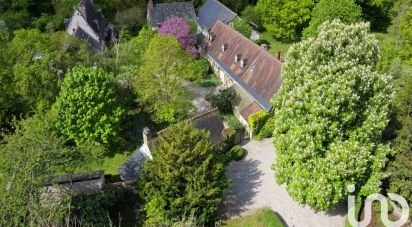 Domaine 16 pièces de 470 m² à Tours (37000)