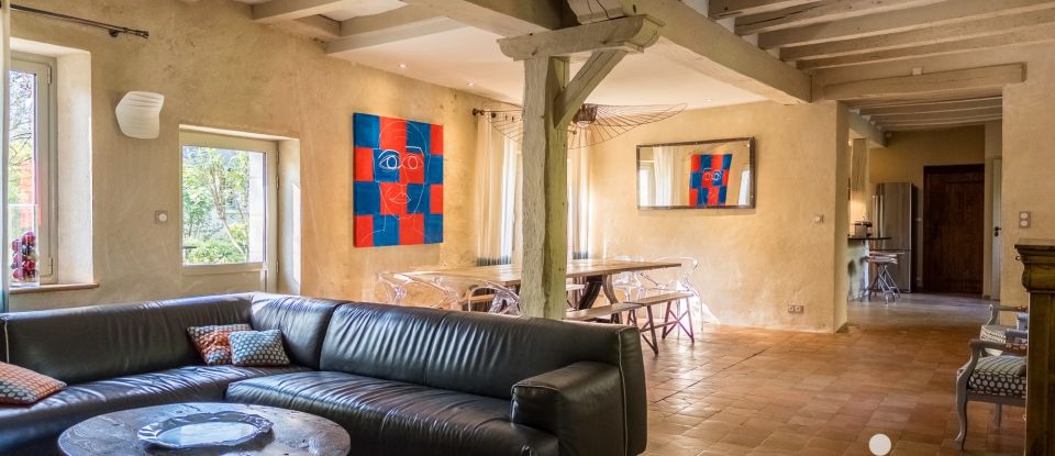 Domaine 16 pièces de 470 m² à Tours (37000)