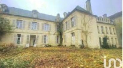 Building in Laon (02000) of 1,690 m²