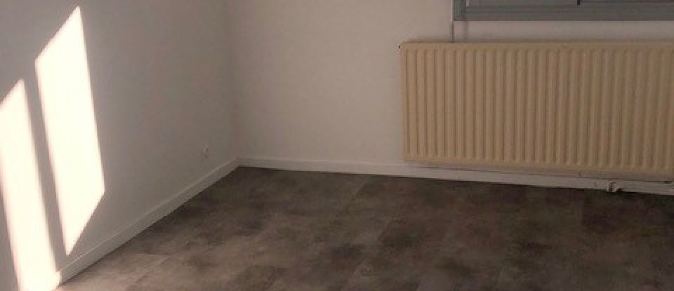 Apartment 2 rooms of 48 m² in Puilboreau (17138)