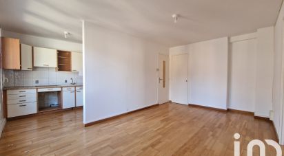 Apartment 3 rooms of 46 m² in Fontaine (38600)