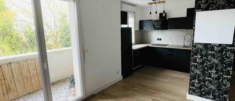 Apartment 3 rooms of 47 m² in Lormont (33310)