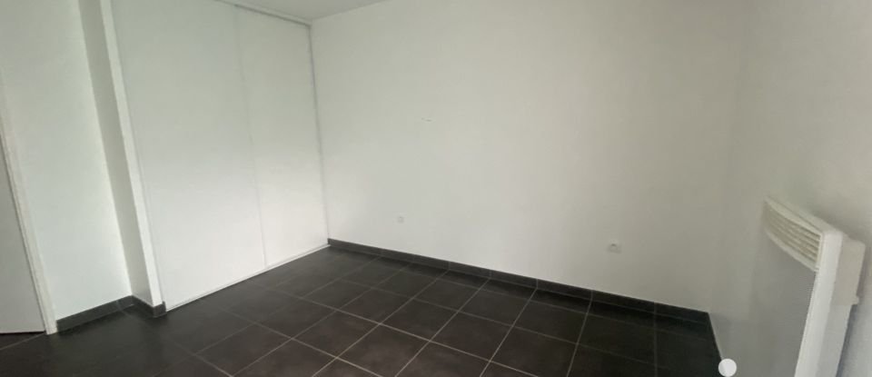 Apartment 2 rooms of 43 m² in Lormont (33310)