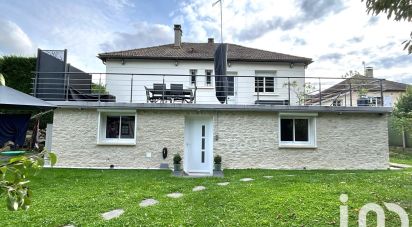 Pavilion 6 rooms of 145 m² in Cauvigny (60730)