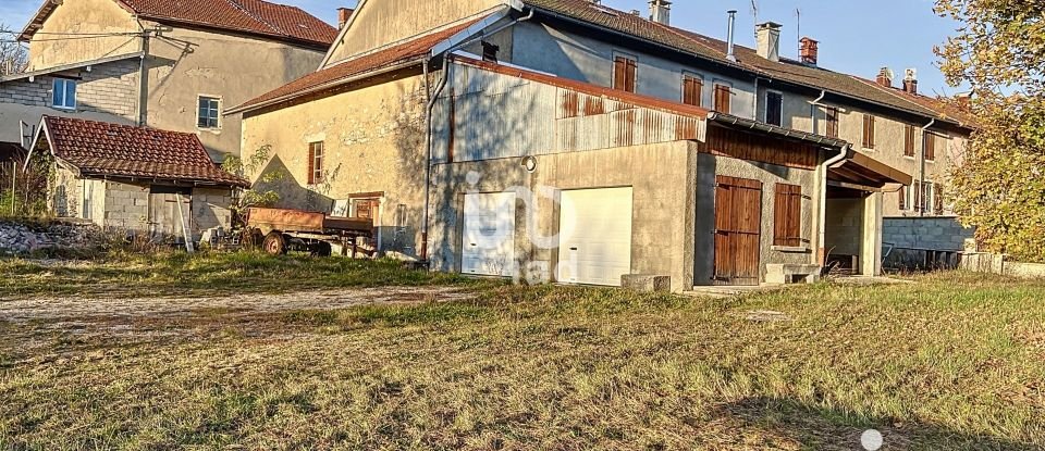 Maison 8 pièces de 120 m² à Saint-Claude (39200)