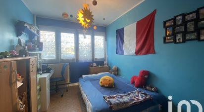 Apartment 4 rooms of 71 m² in Neuilly-sur-Marne (93330)