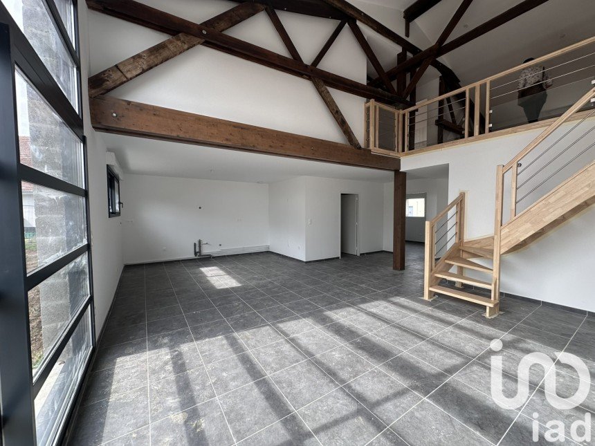 Maison 5 pièces de 139 m² à Rainneville (80260)