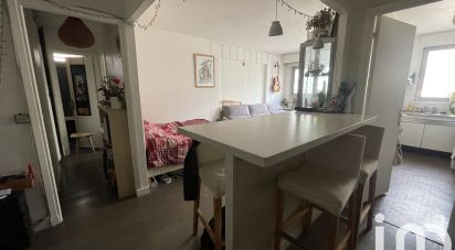 Appartement 2 pièces de 54 m² à Paris (75010)