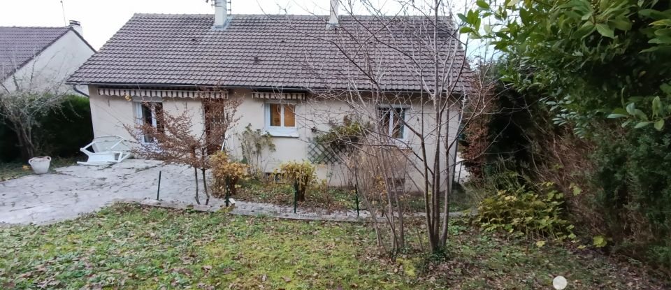 Maison traditionnelle 4 pièces de 94 m² à Valençay (36600)