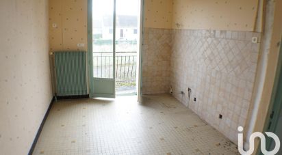 House 5 rooms of 90 m² in Bourbon-Lancy (71140)