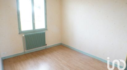 House 5 rooms of 90 m² in Bourbon-Lancy (71140)