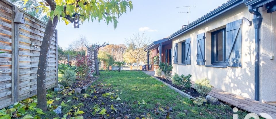 Maison traditionnelle 4 pièces de 90 m² à Montbeton (82290)