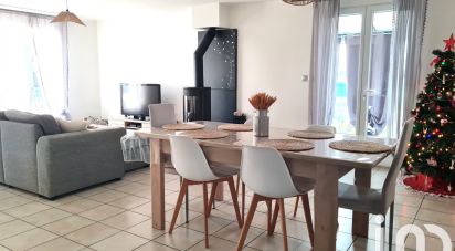 Maison 5 pièces de 94 m² à Montélimar (26200)