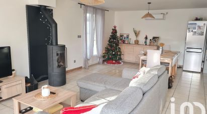 Maison 5 pièces de 94 m² à Montélimar (26200)