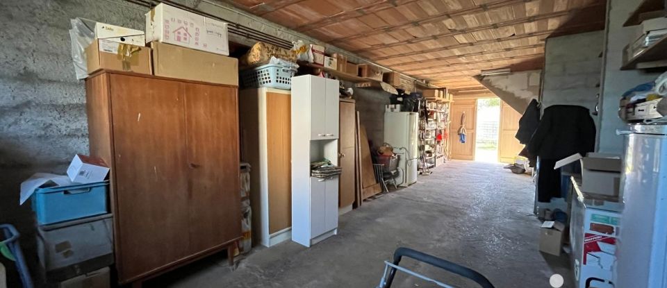 Maison 7 pièces de 141 m² à Coursan (11110)