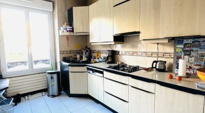 Apartment 5 rooms of 129 m² in Châtillon (92320)