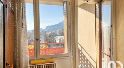 Appartement 5 pièces de 93 m² à Grenoble (38100)