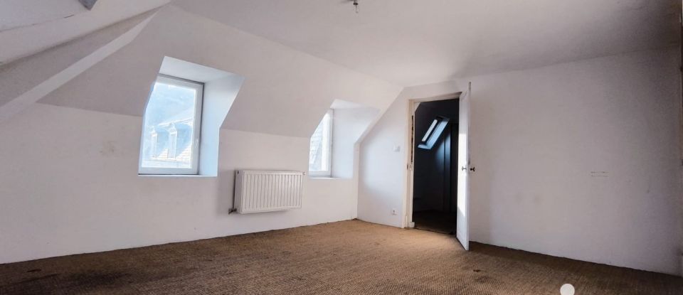 Immeuble de 169 m² à Châtillon-en-Bazois (58110)