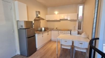 Appartement 2 pièces de 55 m² à Bordeaux (33000)