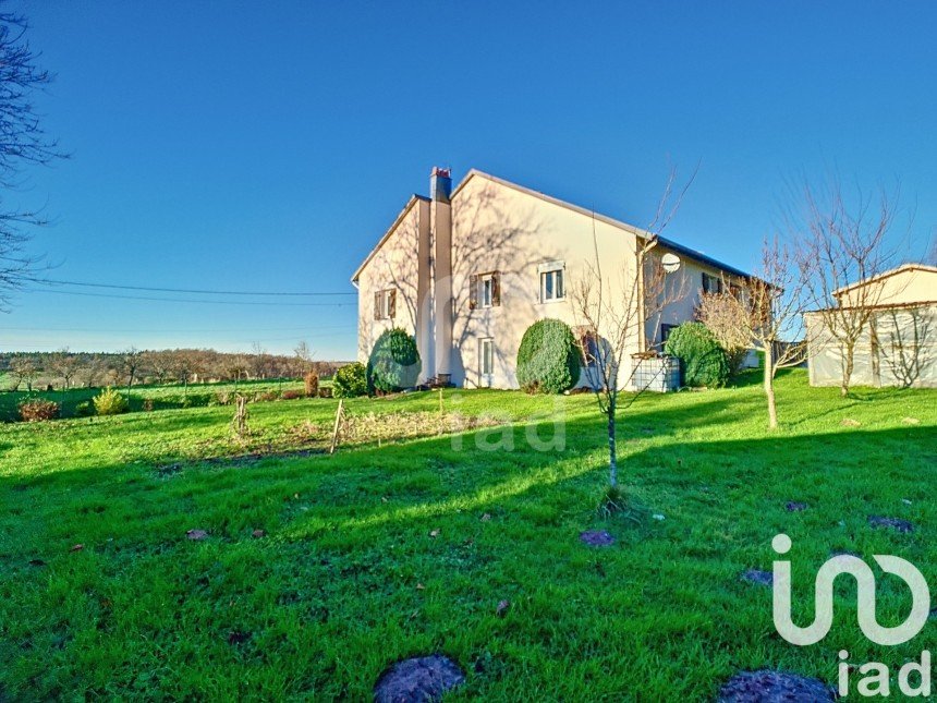 Maison traditionnelle 6 pièces de 190 m² à Fenneviller (54540)