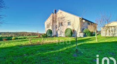 Maison traditionnelle 6 pièces de 190 m² à Fenneviller (54540)