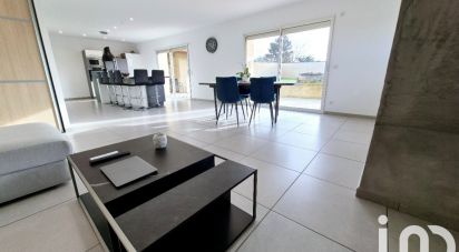 Maison 6 pièces de 135 m² à Montélier (26120)