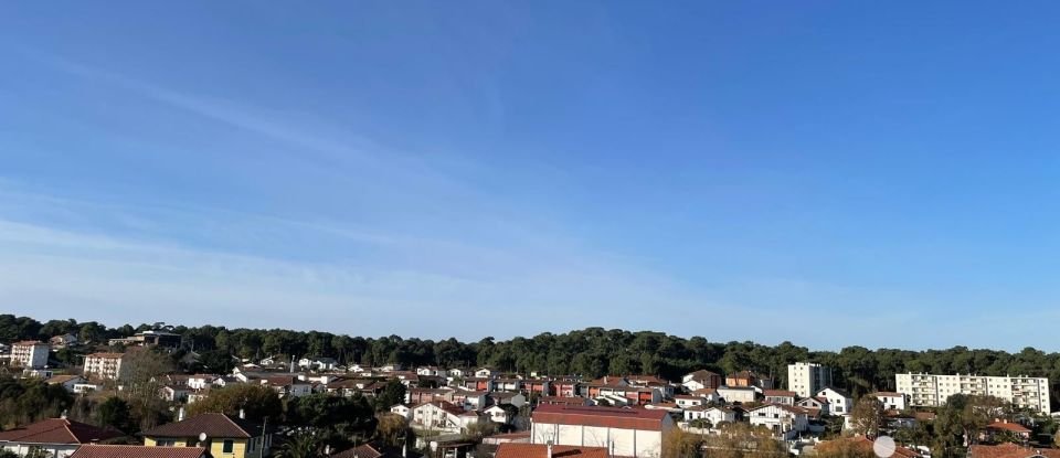 Apartment 4 rooms of 68 m² in Anglet (64600)