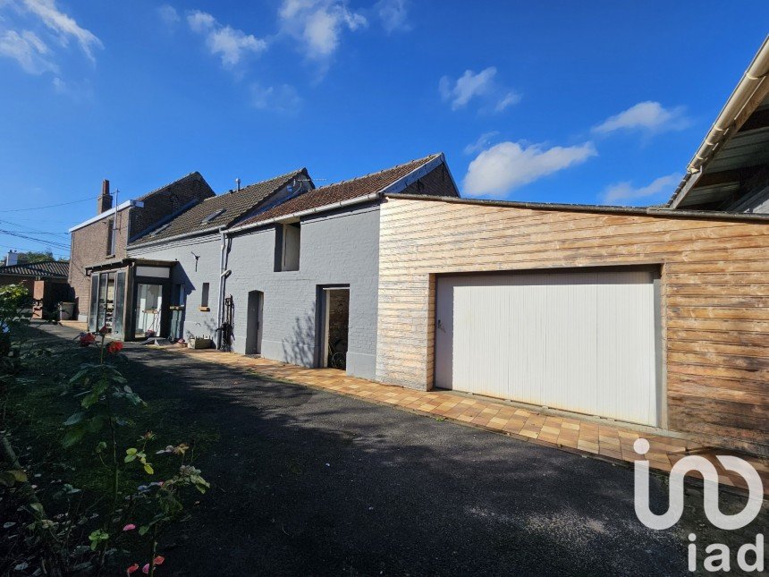 Maison 7 pièces de 135 m² à Saint-Saulve (59880)