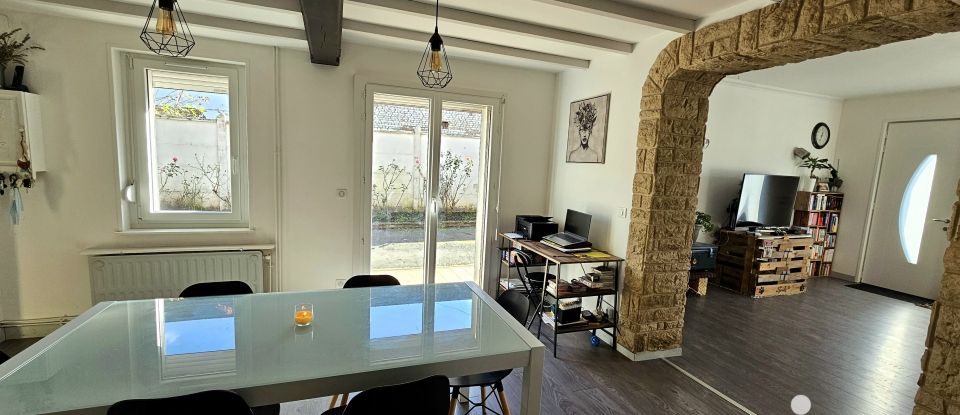 Maison 7 pièces de 135 m² à Saint-Saulve (59880)