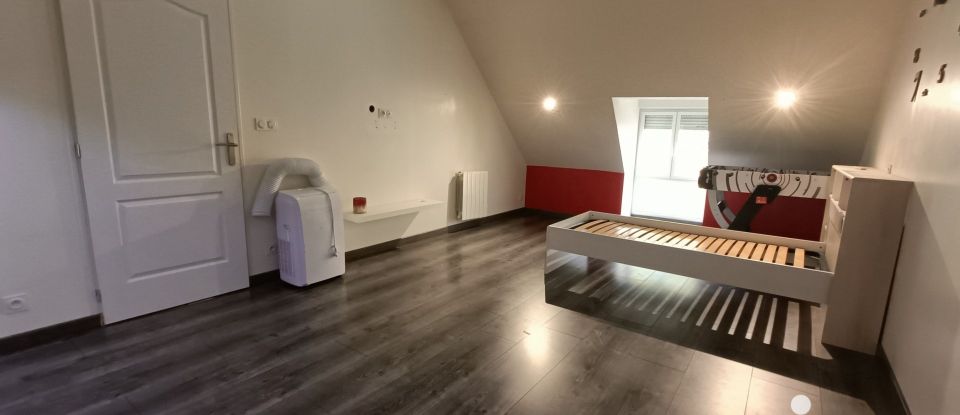 Maison 5 pièces de 120 m² à Monteaux (41150)