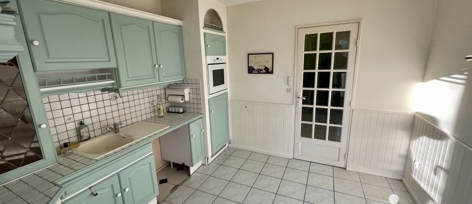 Appartement 4 pièces de 113 m² à Nantes (44300)