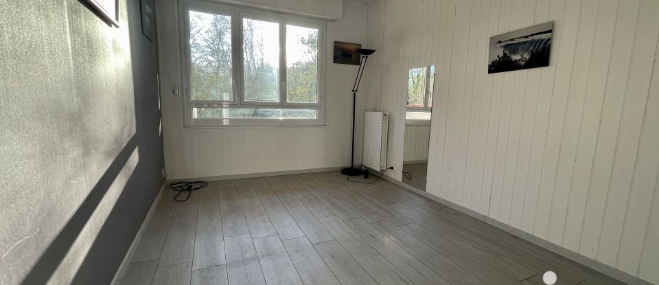 Appartement 4 pièces de 113 m² à Nantes (44300)