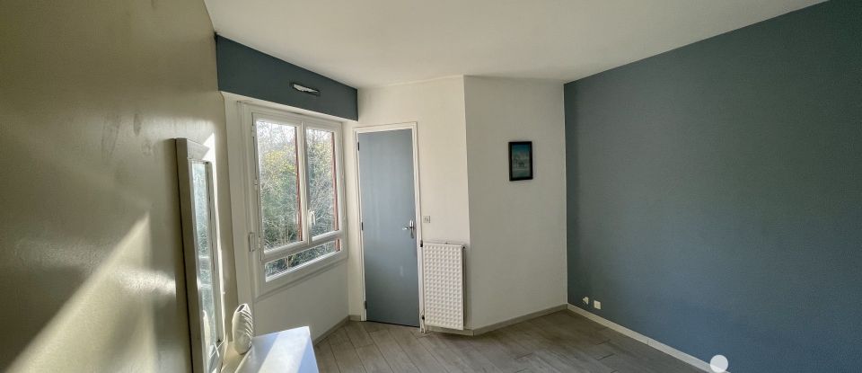 Appartement 4 pièces de 113 m² à Nantes (44300)