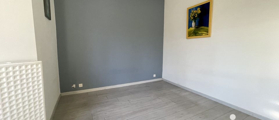 Appartement 4 pièces de 113 m² à Nantes (44300)