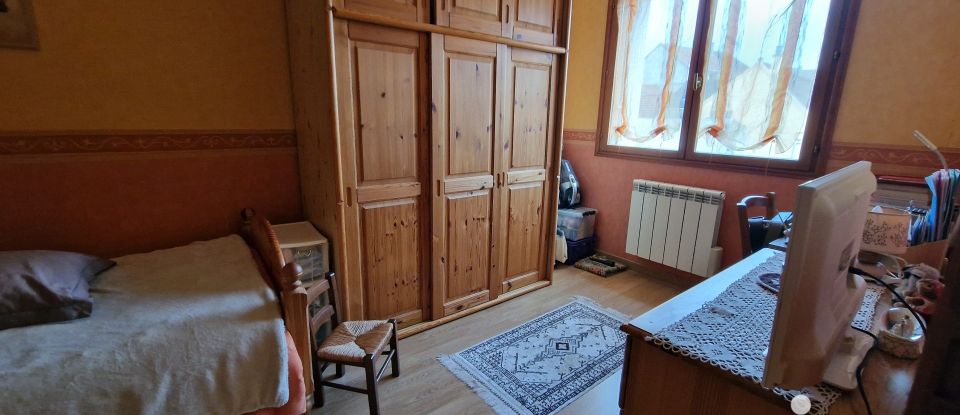 House 4 rooms of 78 m² in Claye-Souilly (77410)