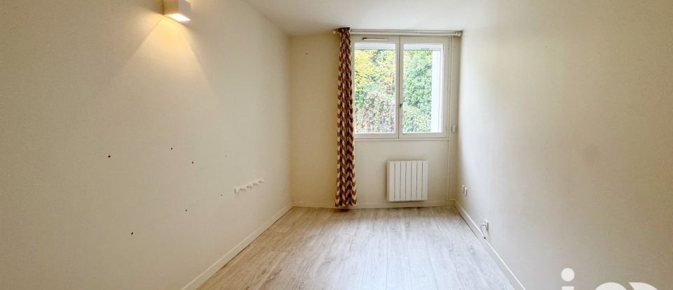 Appartement 3 pièces de 71 m² à Sèvres (92310)