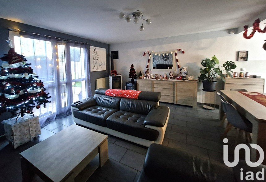 House 4 rooms of 79 m² in Gonfreville-l'Orcher (76700)