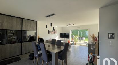 Pavillon 5 pièces de 86 m² à Le Genest-Saint-Isle (53940)