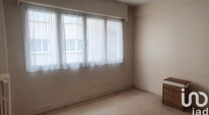 Apartment 2 rooms of 41 m² in Paris (75015)