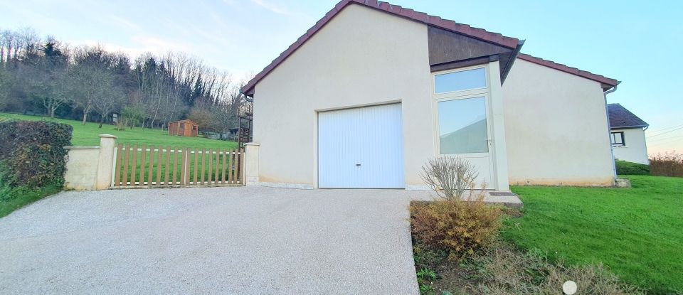 Pavillon 4 pièces de 97 m² à Jussey (70500)