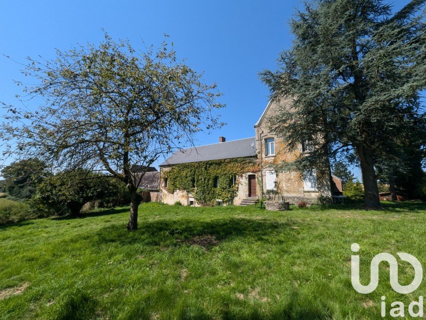 Country house 10 rooms of 352 m² in Choisies (59740)