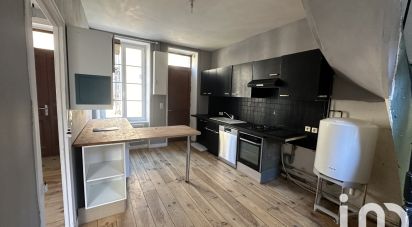 Town house 3 rooms of 86 m² in Antrain (35560)