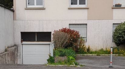 Parking/garage/box de 12 m² à Melun (77000)