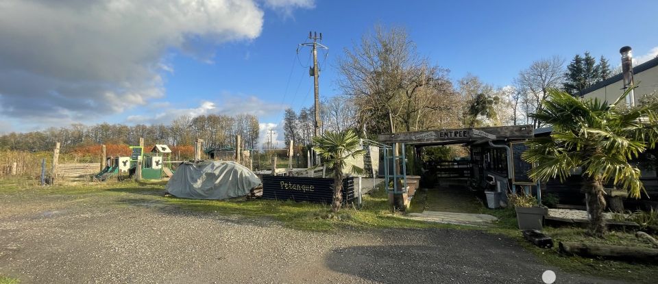 Maison 7 pièces de 277 m² à Attigny (08130)