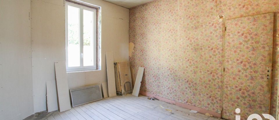 Maison 8 pièces de 213 m² à Le Bugue (24260)