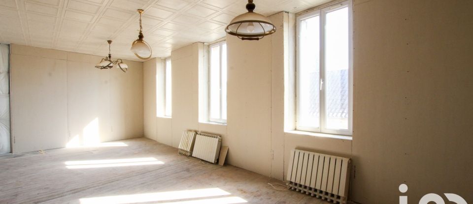 Maison 8 pièces de 213 m² à Le Bugue (24260)