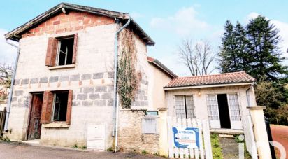 Maison traditionnelle 1 pièce de 38 m² à Pommiers (42260)