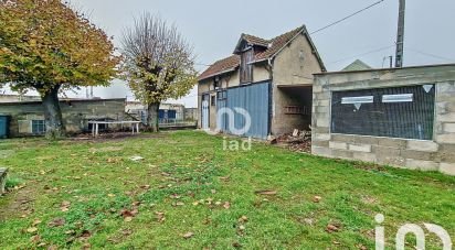 Longère 5 pièces de 133 m² à Mehun-sur-Yèvre (18500)